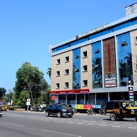 Hotel Aradhya Inn Deralakatte Mangalore Exterior foto